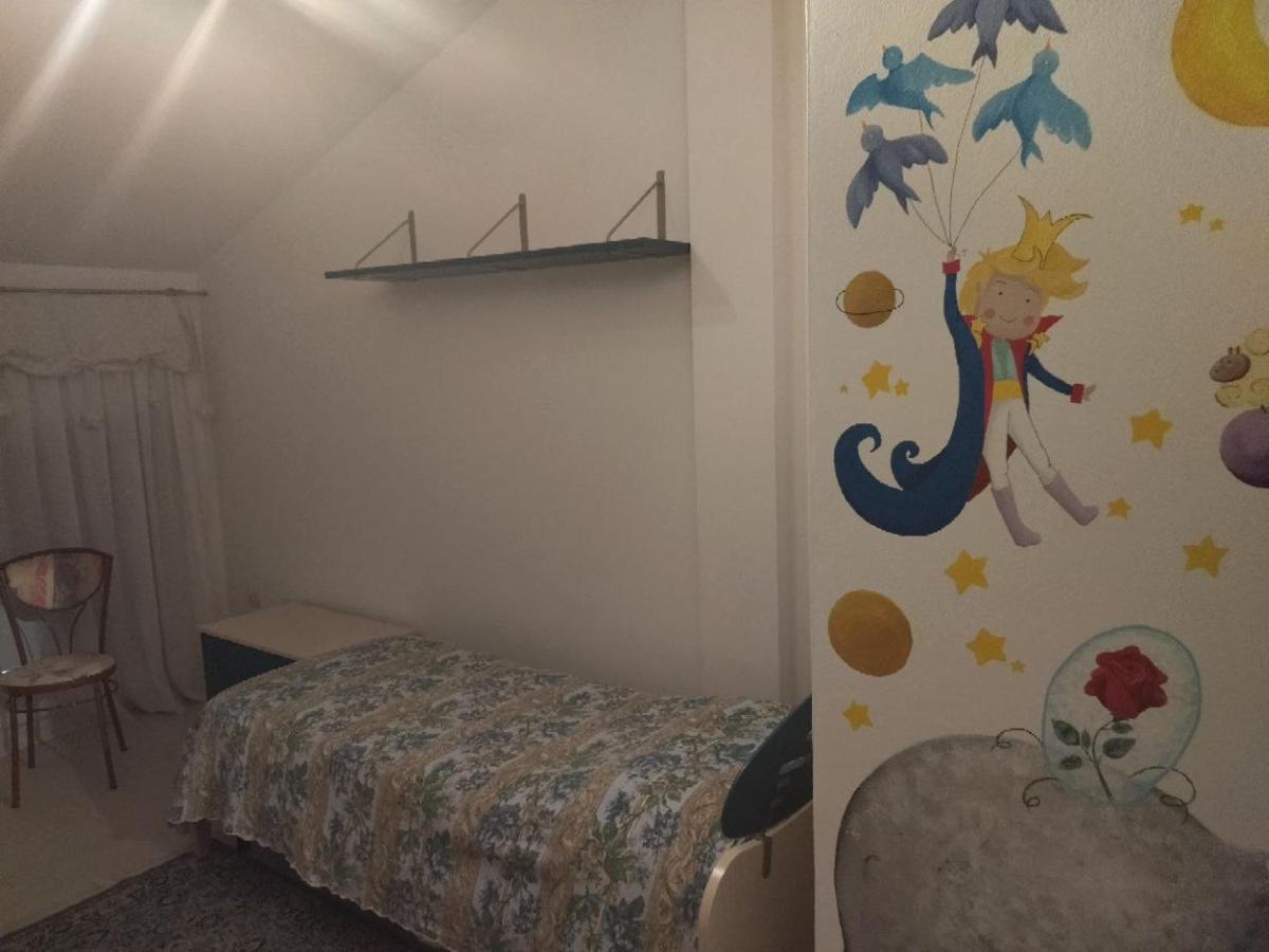 Room In Guest Room - Single Room Between Padua And Chioggia Brugine Exterior foto